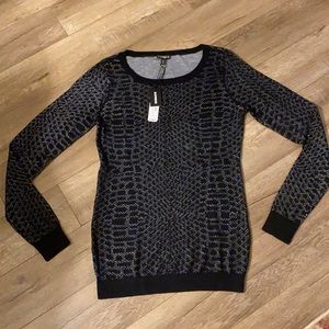 NEW Express LS thin sweater